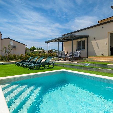 Villa Giorgina Banjole Esterno foto