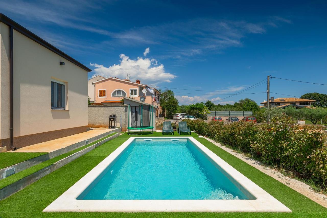 Villa Giorgina Banjole Esterno foto